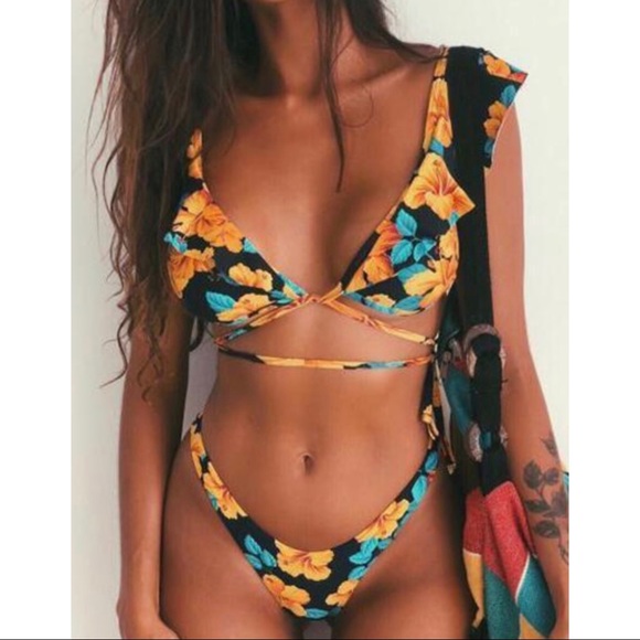 Other - Bikini Set Floral Ruffled Low Rise